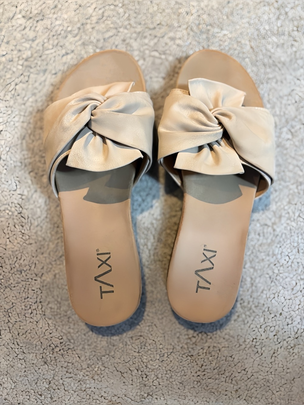 Taxi Knot Sandals in Minimalist Tan